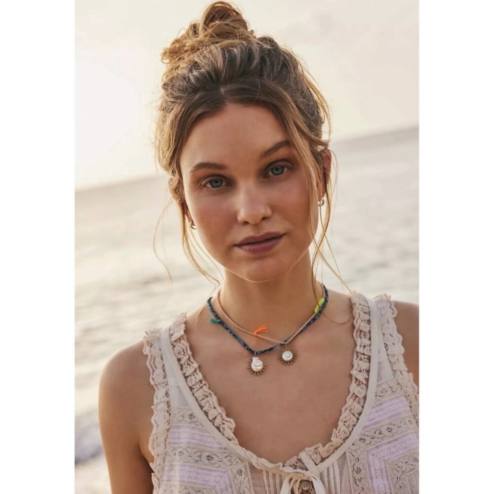 Free People Ariana Ost Sunlight Choker in Citrine NWT Sun Charm Bohemian Dainty - Picture 2 of 11